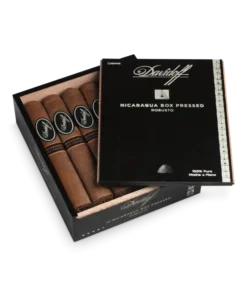 Davidoff Nicaragua Box Pressed Robusto Puro – 12’S