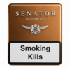 Senator Dark Crema Metal Kutu, kremsi aroma karakteri ve premium metal kutu tasarımıyla yumuşak içimli aromatik sigara deneyimi sunuyor.